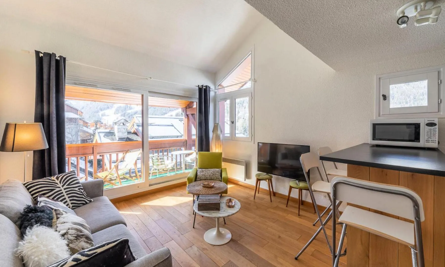 Residence Le Cristal - Tres Beau 3 Pieces En Duplex Dans Le Centre De Meribel Proche Des Commerces Et Des Pistes De Ski Mae-4931 Les Allues